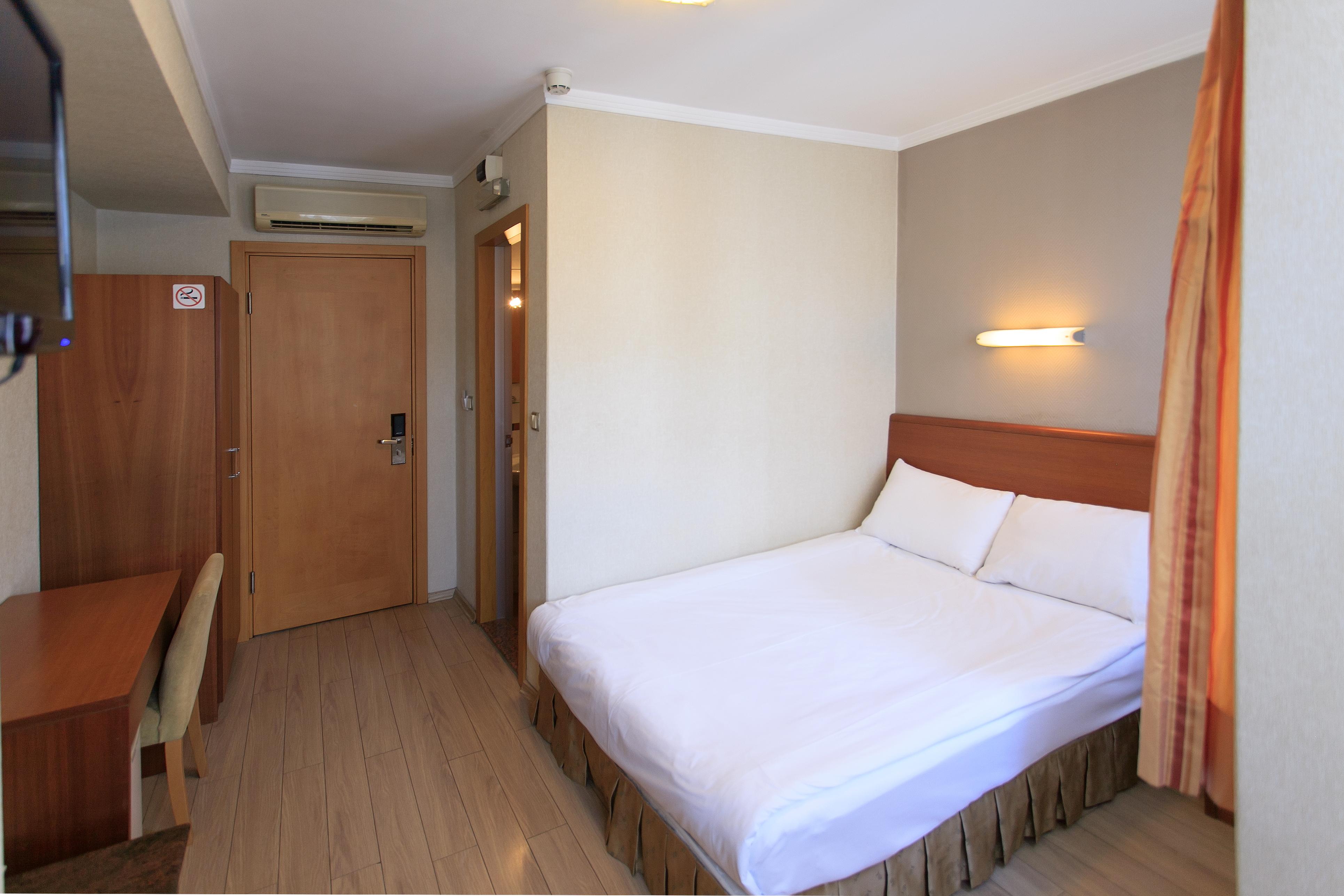 Hotel Inter Стамбул Екстер'єр фото