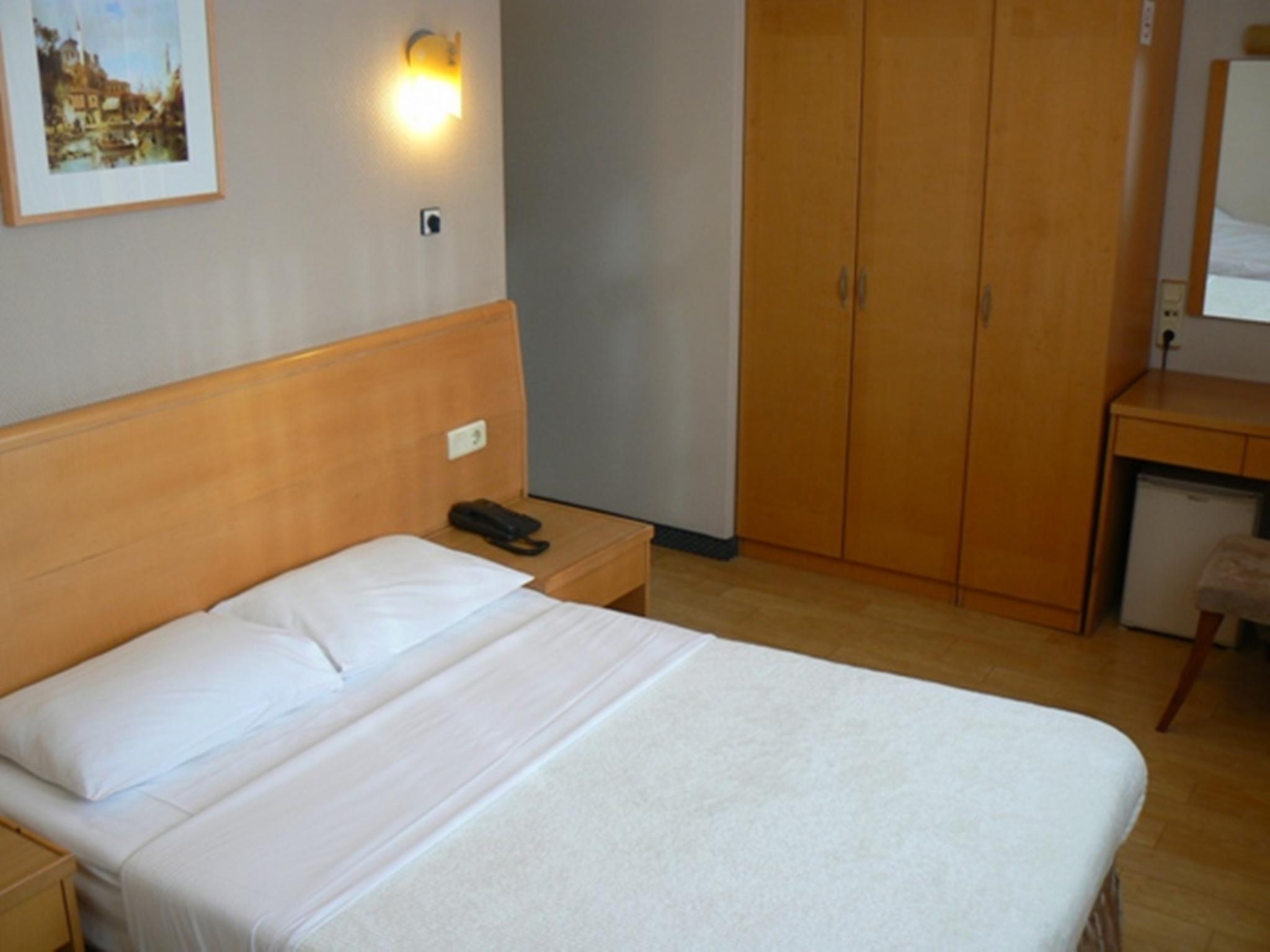 Hotel Inter Стамбул Екстер'єр фото